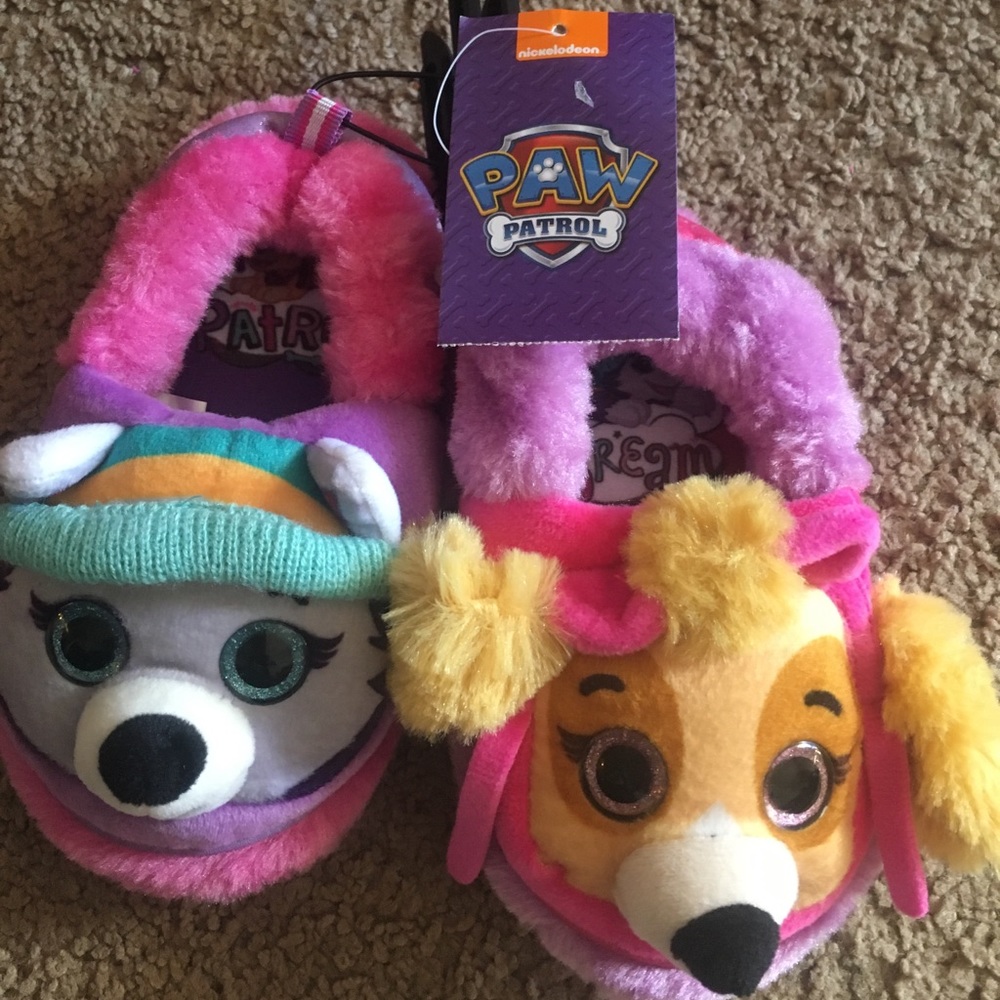 PawPatrol slippers 7/8- NEW with tags